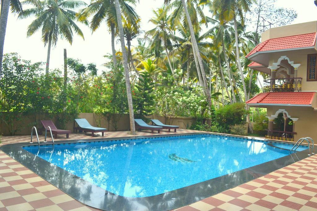 Ganesh Ayurveda Holiday Home Bed And Breakfast Kovalam Exterior foto